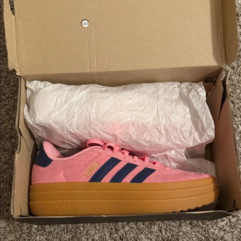 Adidas Women's Pink and Blue Sneakers - Picture 4 of 7